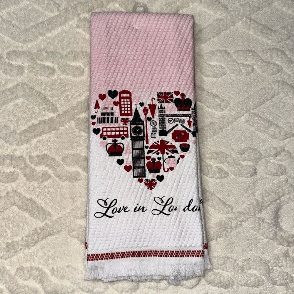 T & C Love in London White Red Pink Black Cotton Kitchen Towels set of 2